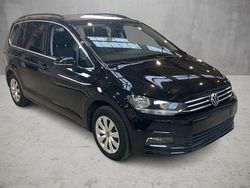 Schwarz Gebraucht 2022 VW Touran Comfortline Van / Kleinbus | 28.600 € (Fairer Preis)