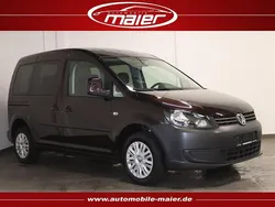 Black berry metallic Gebraucht 2015 VW Caddy Van / Kleinbus | 18.900 €