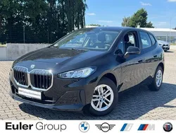 Schwarz ii Gebraucht 2022 BMW 218 Active Tourer Van / Kleinbus | 22.999 € (Guter Preis)