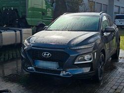 Grau Gebraucht 2018 Hyundai Kona Premium SUV | 17.800 € (Fairer Preis)