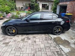 Schwarz Gebraucht 2018 Alfa Romeo Giulia Veloce Limousine | 26.900 € (Fairer Preis)