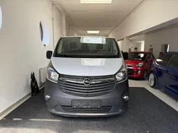 Weiß Gebraucht 2019 Opel Vivaro Van | 11.999 €