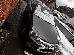 Grau Gebraucht 2009 Opel Astra Kombi | 2.187 € (Fairer Preis)