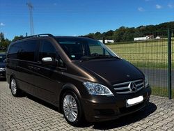 Braun Gebraucht 2014 Mercedes Viano Van / Kleinbus | 21.800 € (Fairer Preis)