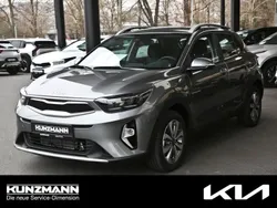 Astrograu metallic Neu 2024 Kia Stonic Vision SUV | 25.440 € (Etwas zu teuer)