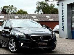 Schwarz Gebraucht 2016 Volvo V40 CC Kombi | 11.999 € (Guter Preis)