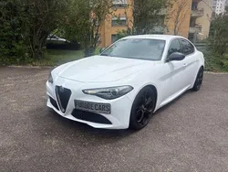 Weiß Gebraucht 2016 Alfa Romeo Giulia Super Limousine | 16.500 € (Fairer Preis)