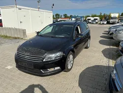 Schwarz Gebraucht 2011 VW Passat Comfortline Kombi | 4.790 € (Superpreis)