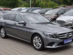 Grau Gebraucht 2019 Mercedes C200 Avantgarde Kombi | 23.990 € (Guter Preis)