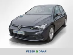 Uranograu Gebraucht 2023 VW Golf VIII Life Limousine | 21.380 € (Superpreis)