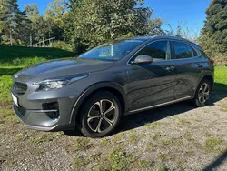 Grau Gebraucht 2022 Kia XCeed Spirit SUV | 19.900 € (Guter Preis)