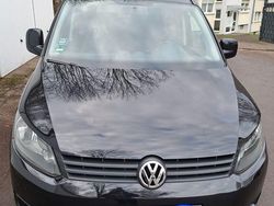 Schwarz Gebraucht 2014 VW Caddy Maxi Trendline Van / Kleinbus | 14.100 € (Teuer)