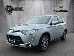 Silber Gebraucht 2015 Mitsubishi Outlander Diamant Edition SUV | 9.982 € (Guter Preis)