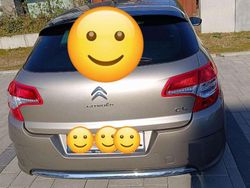 Gold Gebraucht 2012 Citroën C4 SELECTION Limousine | 4.999 € (Fairer Preis)