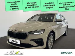 Weiss Neu 2024 Skoda Scala Selection Kleinwagen | 27.999 € (Teuer)