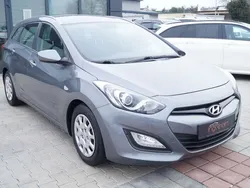 Grau Gebraucht 2014 Hyundai i30 Kombi | 7.890 € (Fairer Preis)