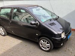 Schwarz Gebraucht 2002 Renault Twingo Kleinwagen | 1.850 €