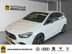 Weiß Gebraucht 2019 Mercedes B200 AMG line Van / Kleinbus | 24.444 € (Fairer Preis)