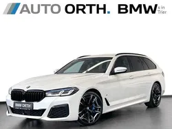 Weiß Gebraucht 2022 BMW 520 M Sport Kombi | 39.500 € (Teuer)