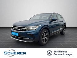 Nightshade blue metallic (metallic) Gebraucht 2022 VW Tiguan Elegance SUV | 28.390 € (Guter Preis)