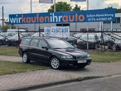 Schwarz Gebraucht 2004 Volvo V70 Comfort Kombi | 2.499 € (Fairer Preis)