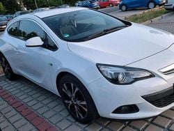 Weiß Gebraucht 2014 Opel Astra GTC Coupé | 4.900 € (Guter Preis)
