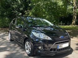 Schwarz Gebraucht 2011 Ford Fiesta Kleinwagen | 4.350 € (Fairer Preis)