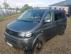 Grau Gebraucht 2011 VW T5 Van | 13.500 €