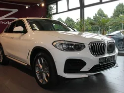 Weiß Gebraucht 2021 BMW X4 xLine SUV | 38.700 € (Fairer Preis)