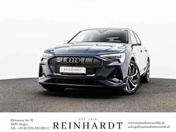 Plasmablau metallic Gebraucht 2022 Audi e-tron Sportback S-Line SUV | 34.480 € (Superpreis)