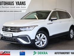 Weiß Gebraucht 2024 VW Tiguan Allspace Life SUV | 34.679 € (Superpreis)