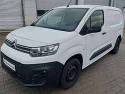 Weiß Gebraucht 2020 Citroën Berlingo Van / Kleinbus | 12.495 € (Teuer)