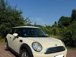 Weiß Gebraucht 2009 Mini ONE Kleinwagen | 3.800 € (Fairer Preis)