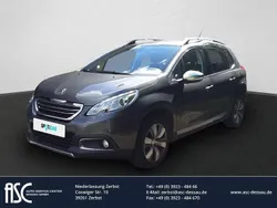 Grau Gebraucht 2015 Peugeot 2008 SUV | 8.244 € (Fairer Preis)