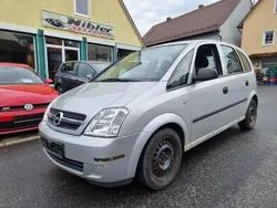 Silber Gebraucht 2003 Opel Meriva Van / Kleinbus | 999 € (Superpreis)