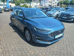 Blau Gebraucht 2023 Ford Focus Titanium X Limousine | 22.490 € (Fairer Preis)