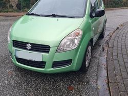 Grün Gebraucht 2009 Suzuki Splash Kleinwagen | 1.500 €