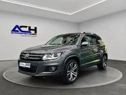 Grau Gebraucht 2012 VW Tiguan Sport SUV | 13.450 € (Etwas zu teuer)