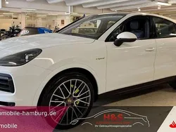 Weiss Gebraucht 2021 Porsche Cayenne SUV | 72.900 € (Guter Preis)