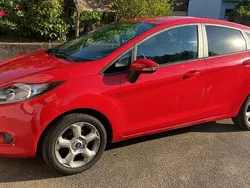Rot Gebraucht 2009 Ford Fiesta Trend Kleinwagen | 3.550 € (Fairer Preis)