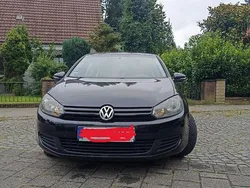 Schwarz Gebraucht 2011 VW Golf VI Kleinwagen | 3.750 € (Guter Preis)