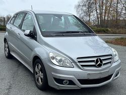 Silber Gebraucht 2009 Mercedes B160 Van / Kleinbus | 3.999 € (Fairer Preis)