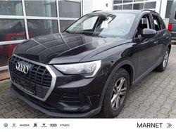 Schwarz Gebraucht 2020 Audi Q3 Basis SUV | 18.430 € (Guter Preis)