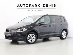 Schwarz Gebraucht 2024 VW Touran Comfortline Van / Kleinbus | 30.555 € (Guter Preis)
