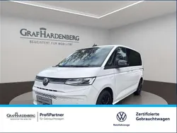 Weiß Gebraucht 2024 VW T7 Life Van | 53.444 € (Guter Preis)