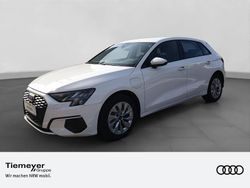 Weiß Gebraucht 2023 Audi A3 Sportback e-tron Design Kleinwagen | 22.280 € (Superpreis)