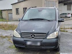 Schwarz Gebraucht 2005 Mercedes Viano Van / Kleinbus | 6.000 € (Fairer Preis)