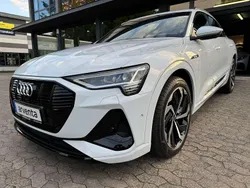 Gletscherweiß metallic Neu 2025 Audi e-tron Sportback S-Line SUV | 62.475 € (Fairer Preis)