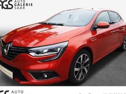 Rot Gebraucht 2018 Renault Mégane IV Bose Edition Limousine | 13.990 € (Teuer)