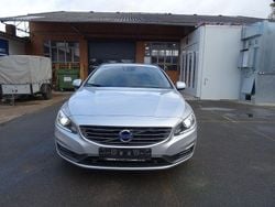 Silber Gebraucht 2015 Volvo V60 Business Edition Kombi | 8.900 € (Superpreis)